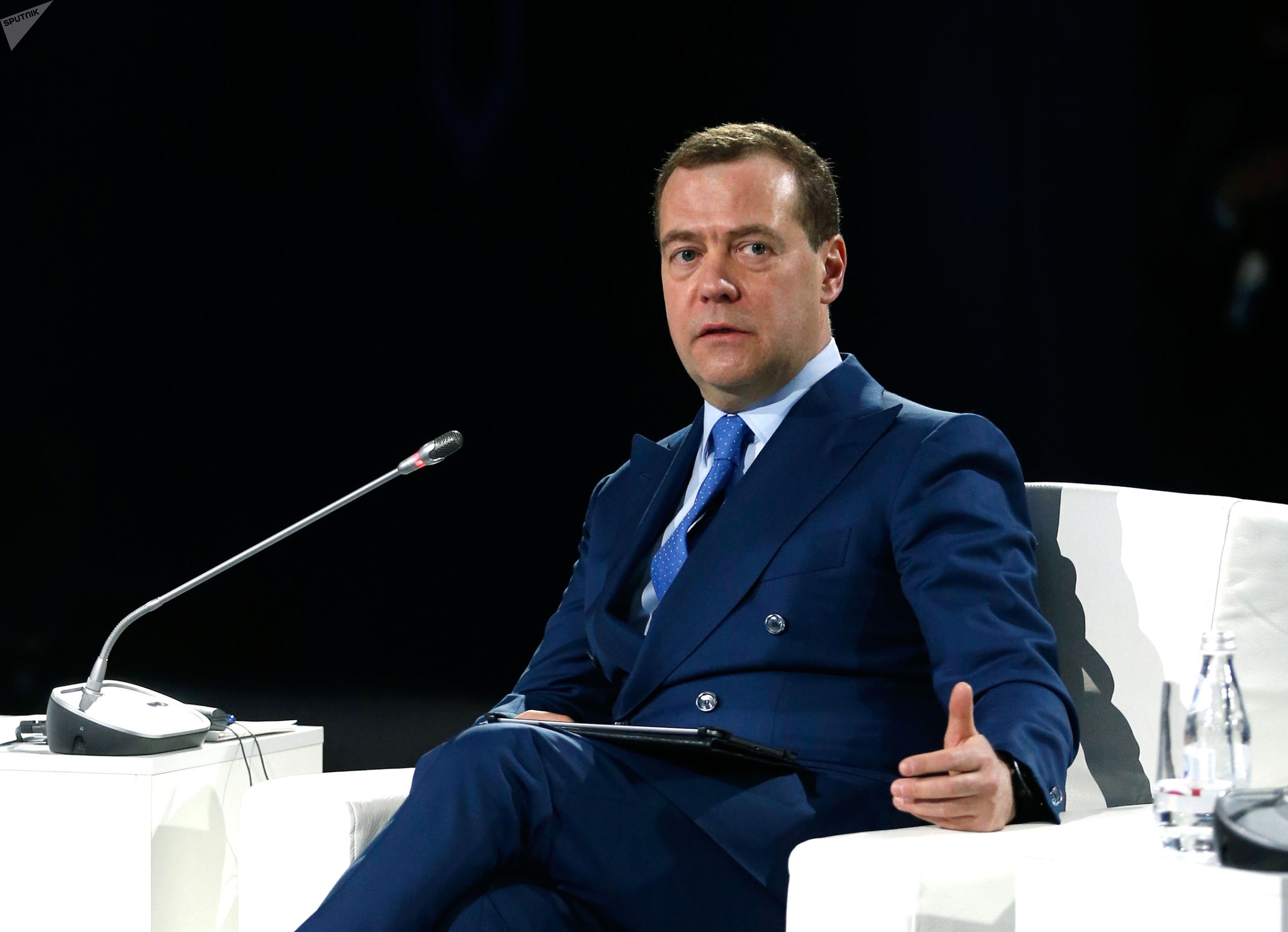 Дмитрий Медведев выступит с речью на Всемирном фестивале молодежи