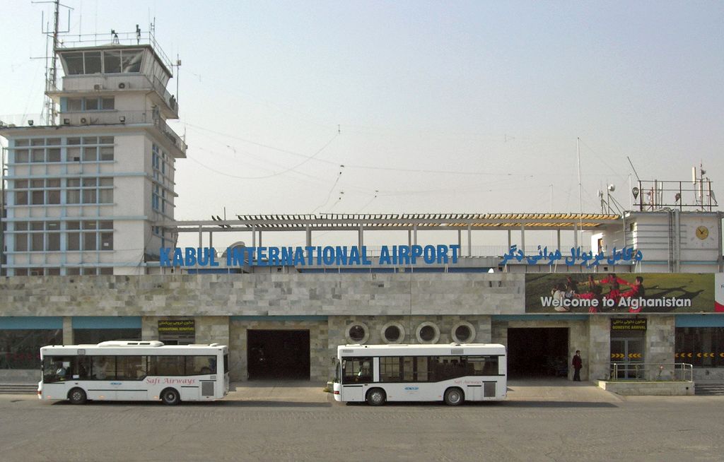 Кабульский аэропорт в 2008 году