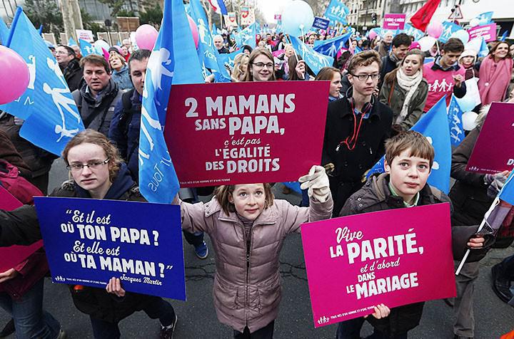 Протесты против однополых браков во Франции