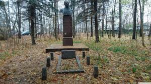 Захоронение и памятник Ивану Буянову