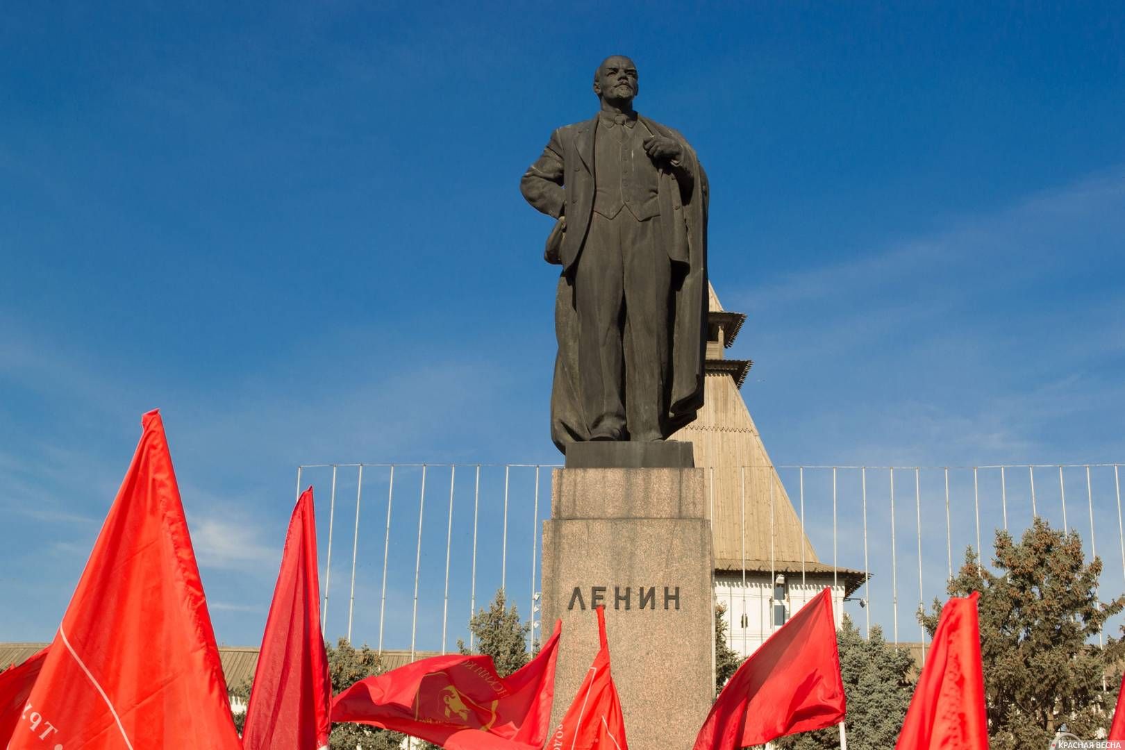 Митинг в честь 102-й годовщины Великой Октябрьской Социалистической революции 
