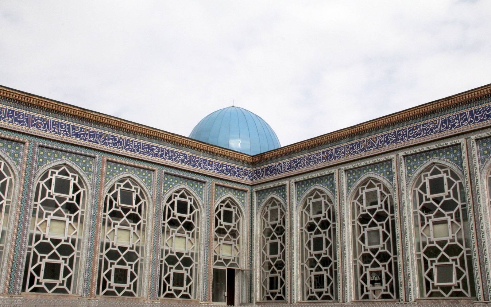 Большая мечеть. Душанбе. Таджикистан