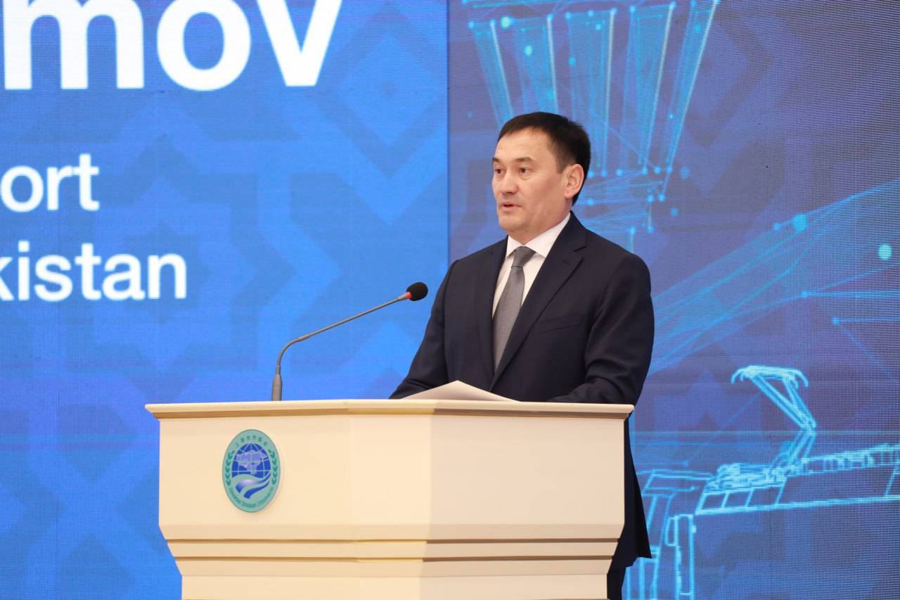 Министр транспорта Узбекистана Илхом Махкамов