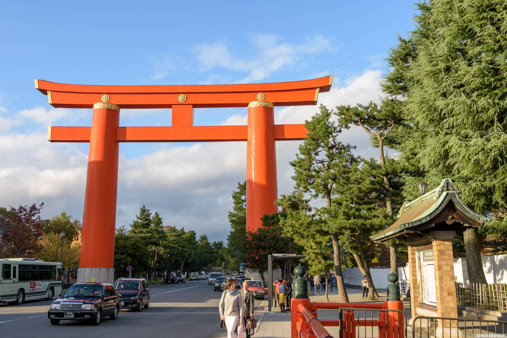 Ворота тории, Киото, Япония 