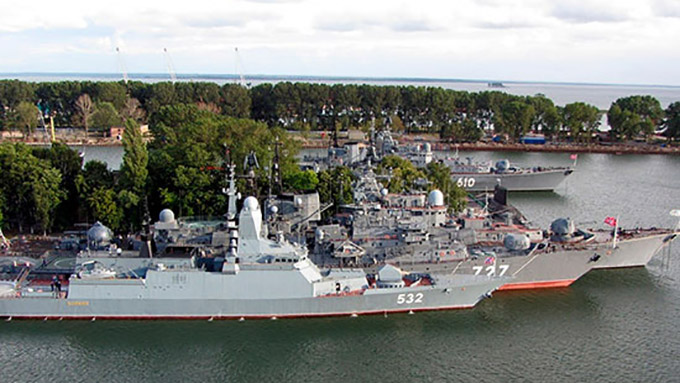На Балтийском флоте прошла тренировка корабельных сил по ПВО