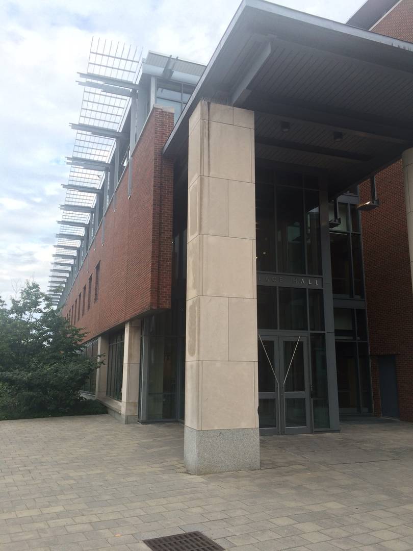 Уоллес Холл. Отдел демографических исследований.  Принстонский университет