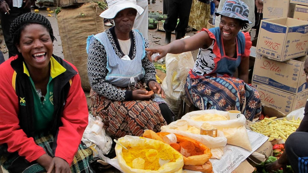 Рынок в столице Зимбабве