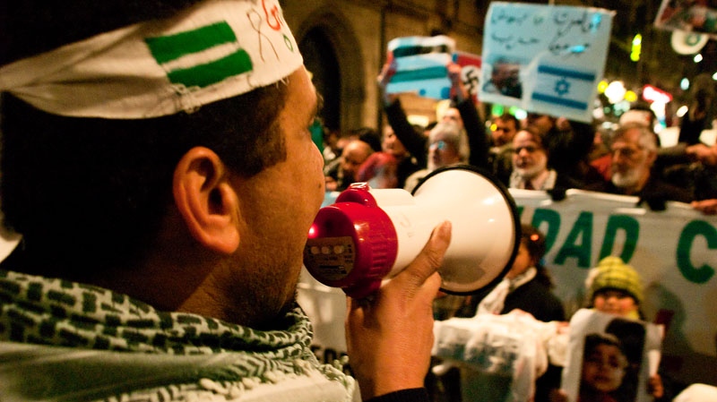 Мадрид. Демонстрация в поддержку жертв американо-израильской агрессии на Ближнем Востоке