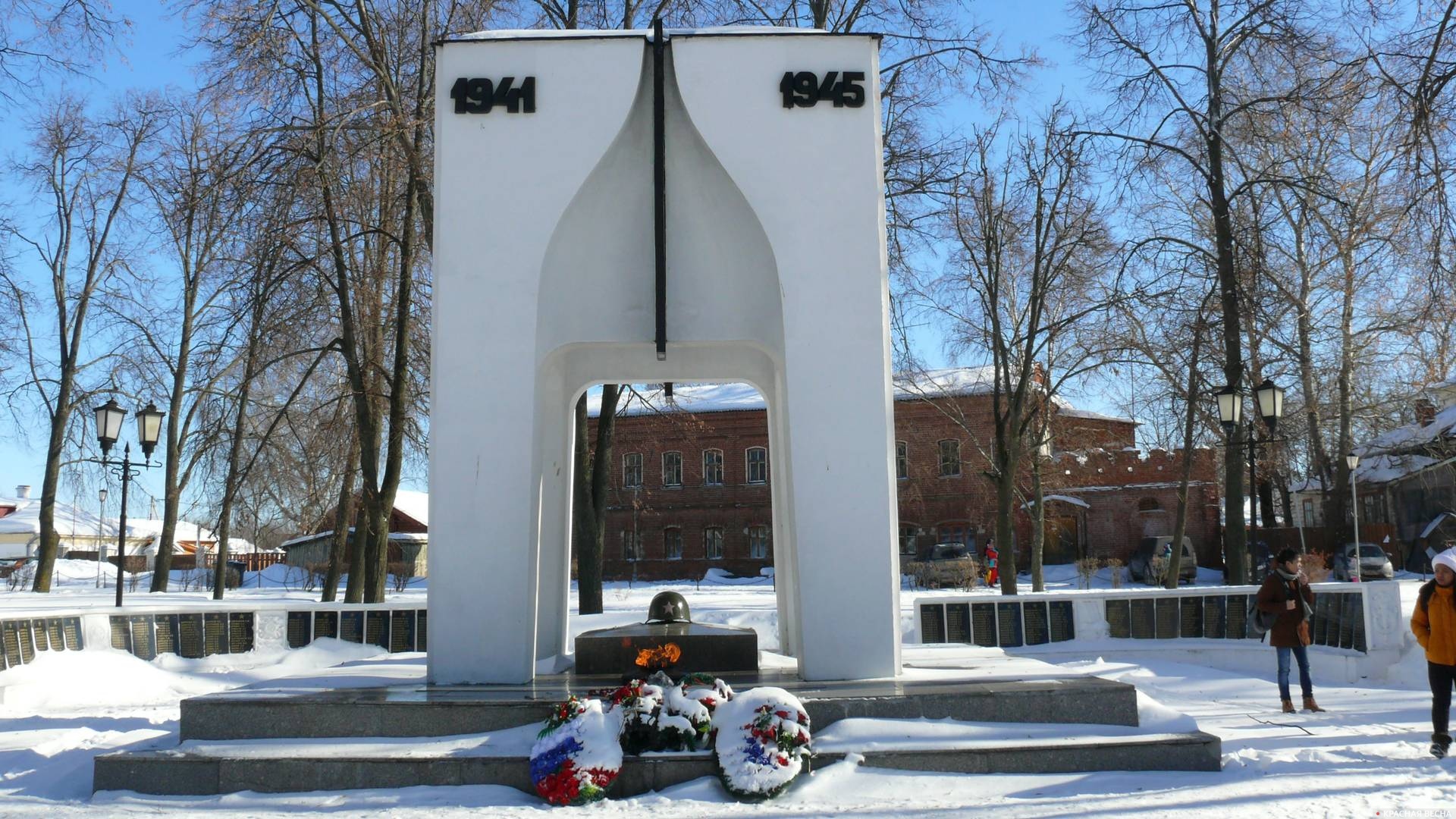 Памятник погибшим в Великой Отечественной войне. Суздаль