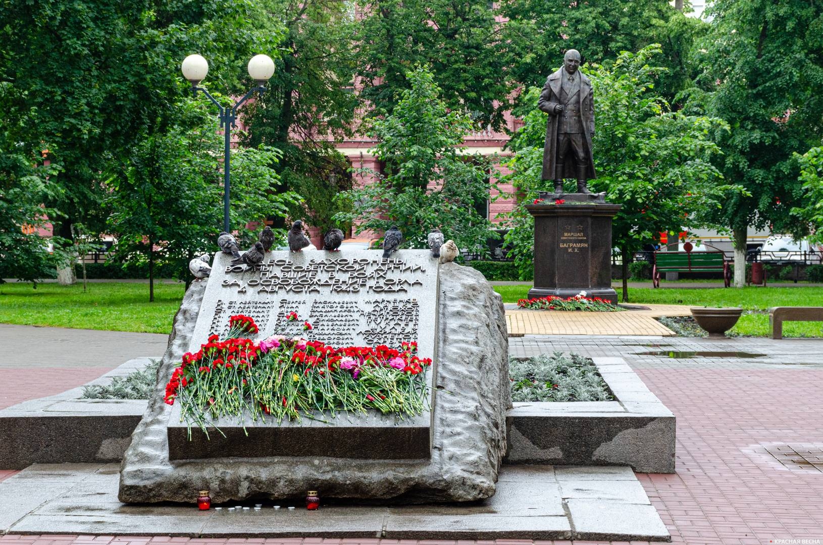 Памятник маршалу Баграмяну в сквере Танкистов. Орел. 2206.2022