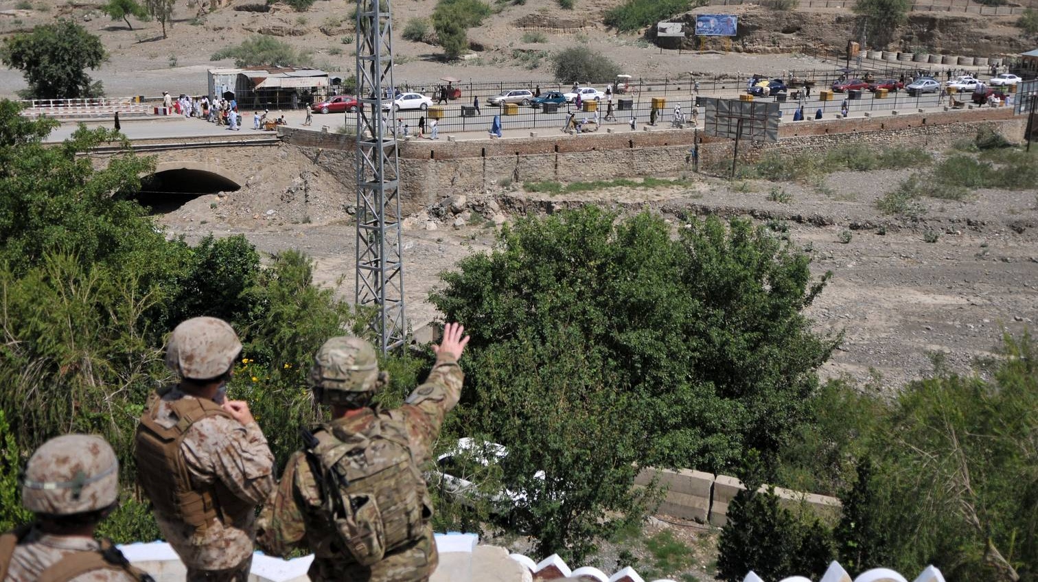 Контрольно-пропускной пункт Торкхам на границе Афагнистана и Пакистана