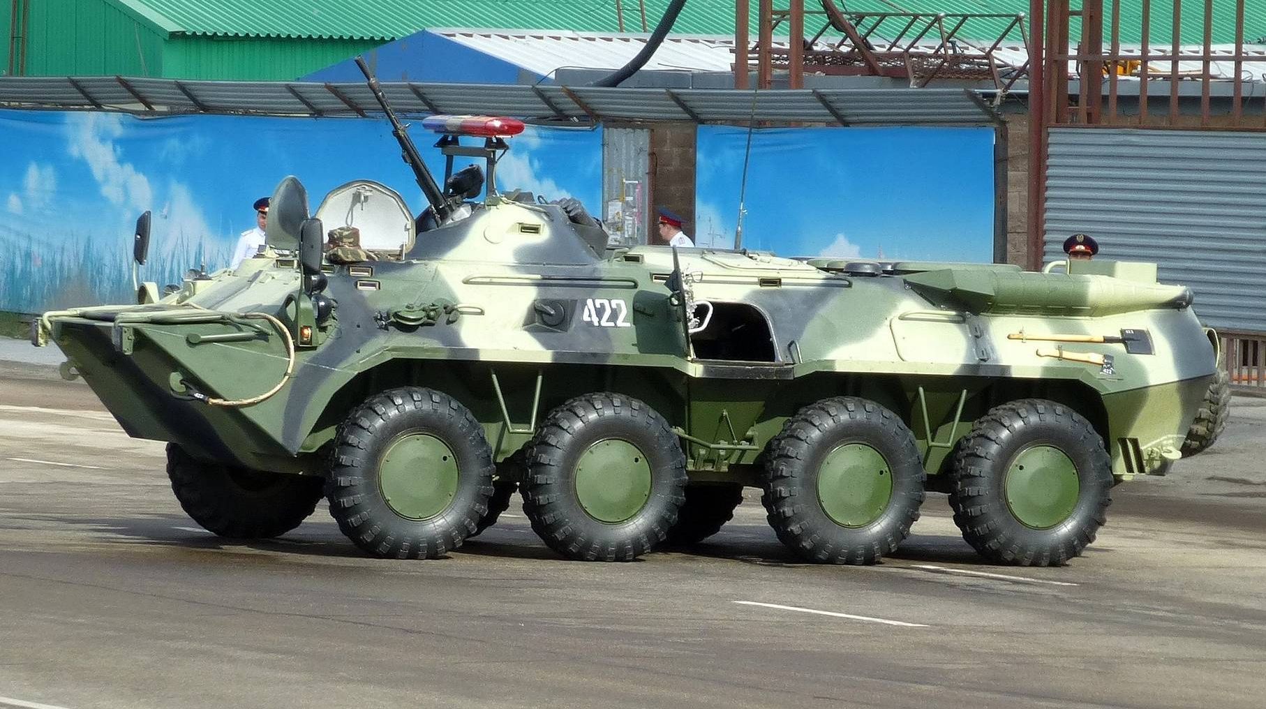 БТР-80 военной полиции вооружённых сил Казахстана