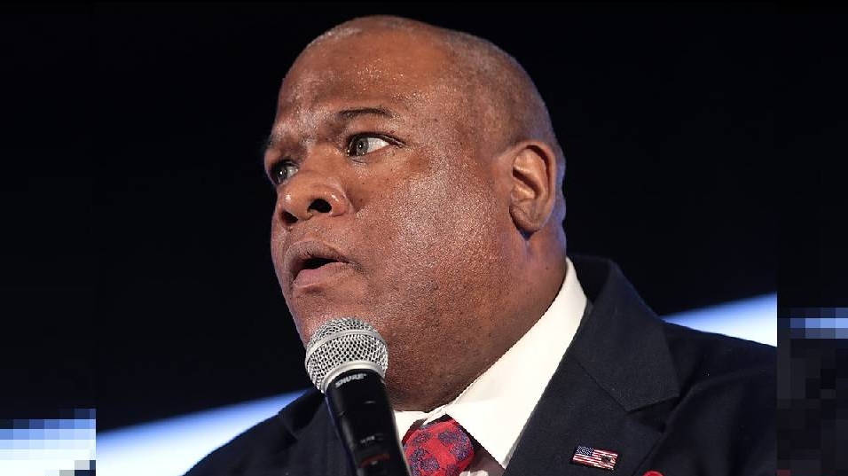 Пастор Марк Бернс