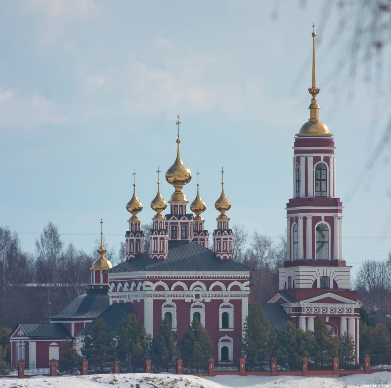 Церковь Михаила Архангела в Суздале