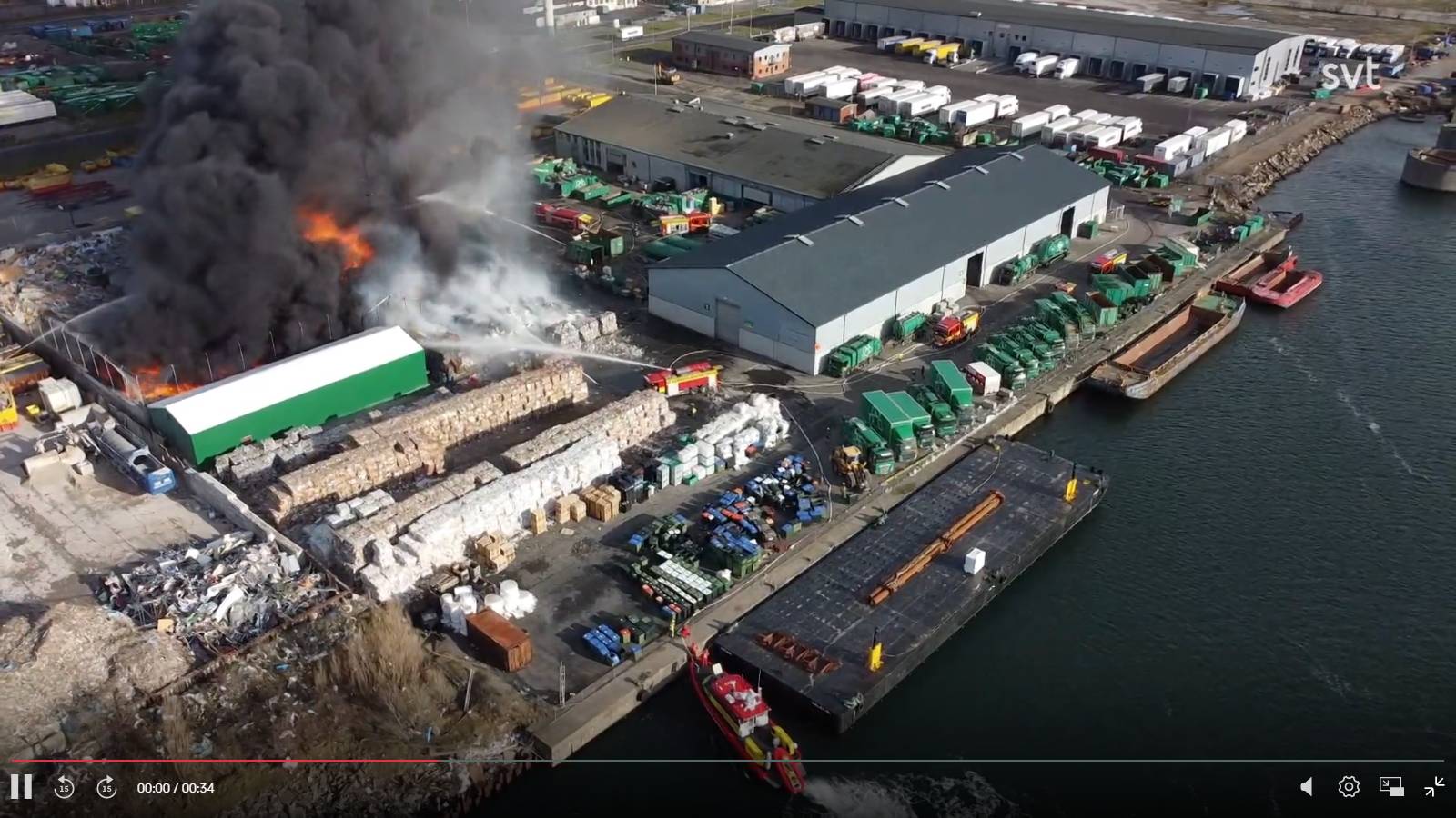 Пожар на перерабатывающем заводе в северном порту Мальмё