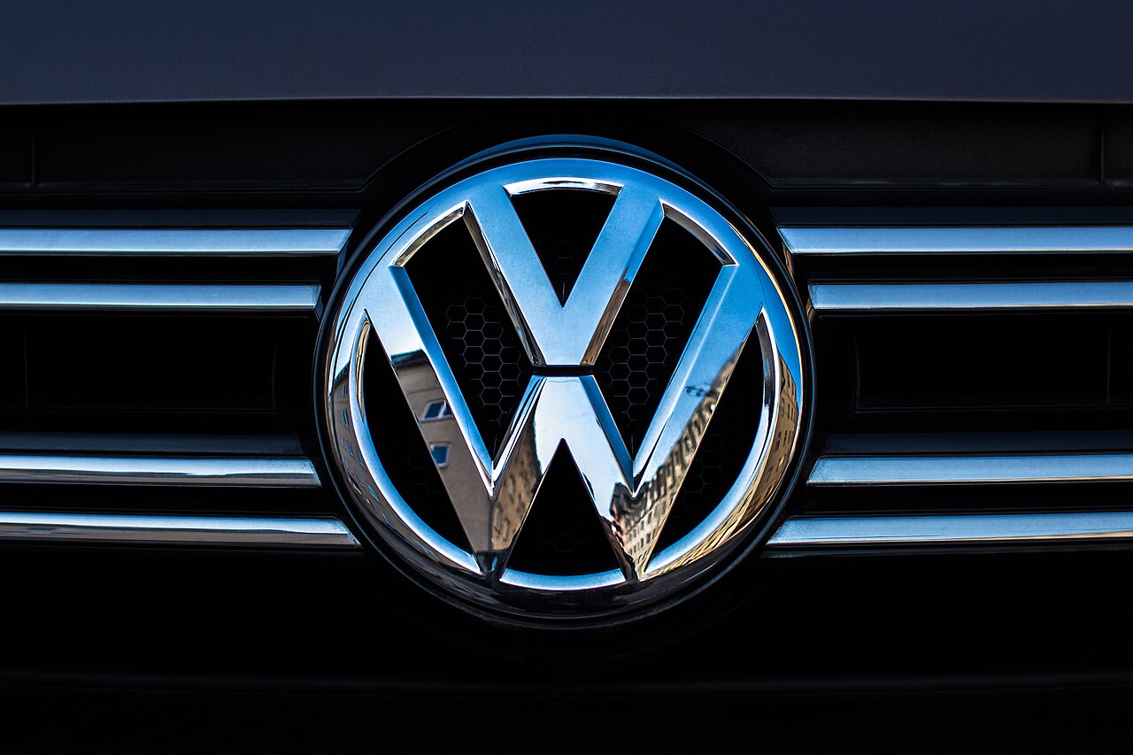 Эмблема Volkswagen
