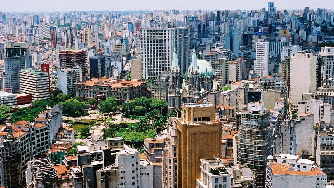 Сан Паулу.