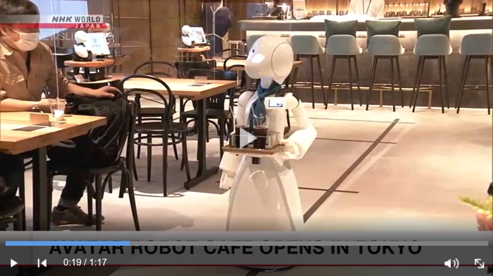 Цитата из видео «Avatar robot cafe opens in Tokyo» телеканала NHK