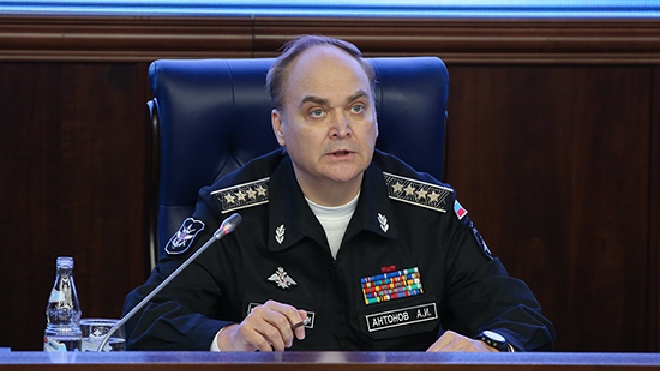 Анатолий Антонов в 2015 году в качестве заместителя министра обороны РФ