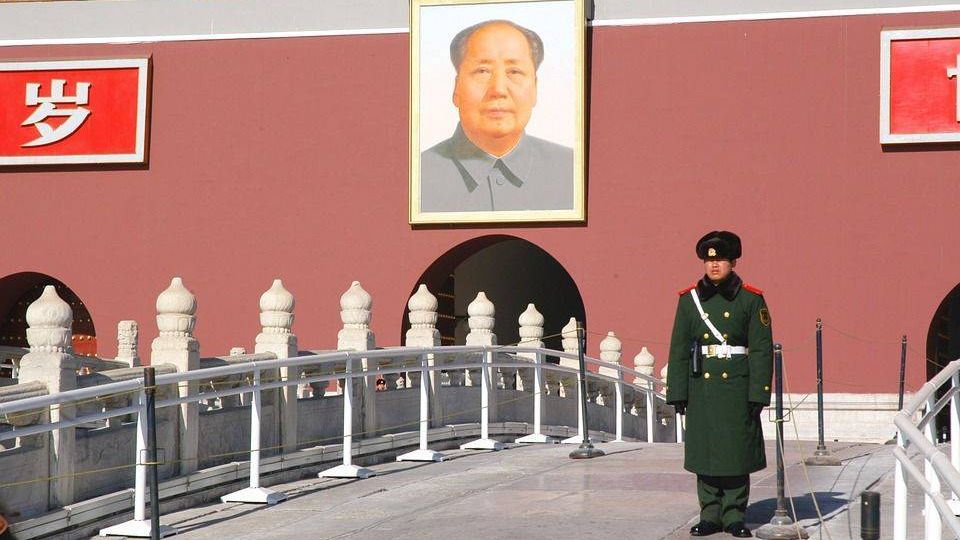 Портрет Мао на Тяньаньмэнь