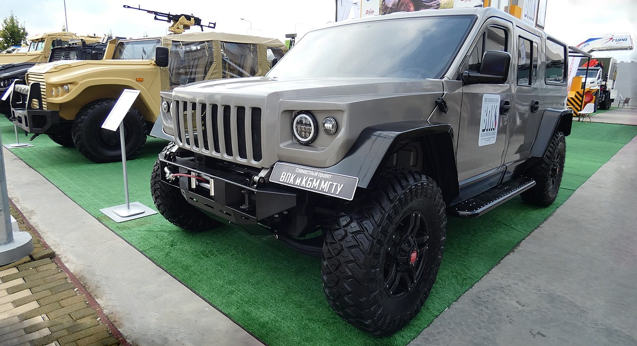 Hummer 8x8