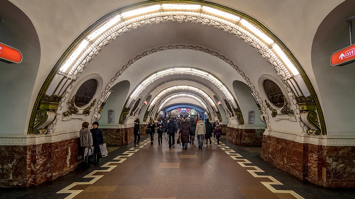 Станция «Площадь Восстания» Петербургского метрополитена