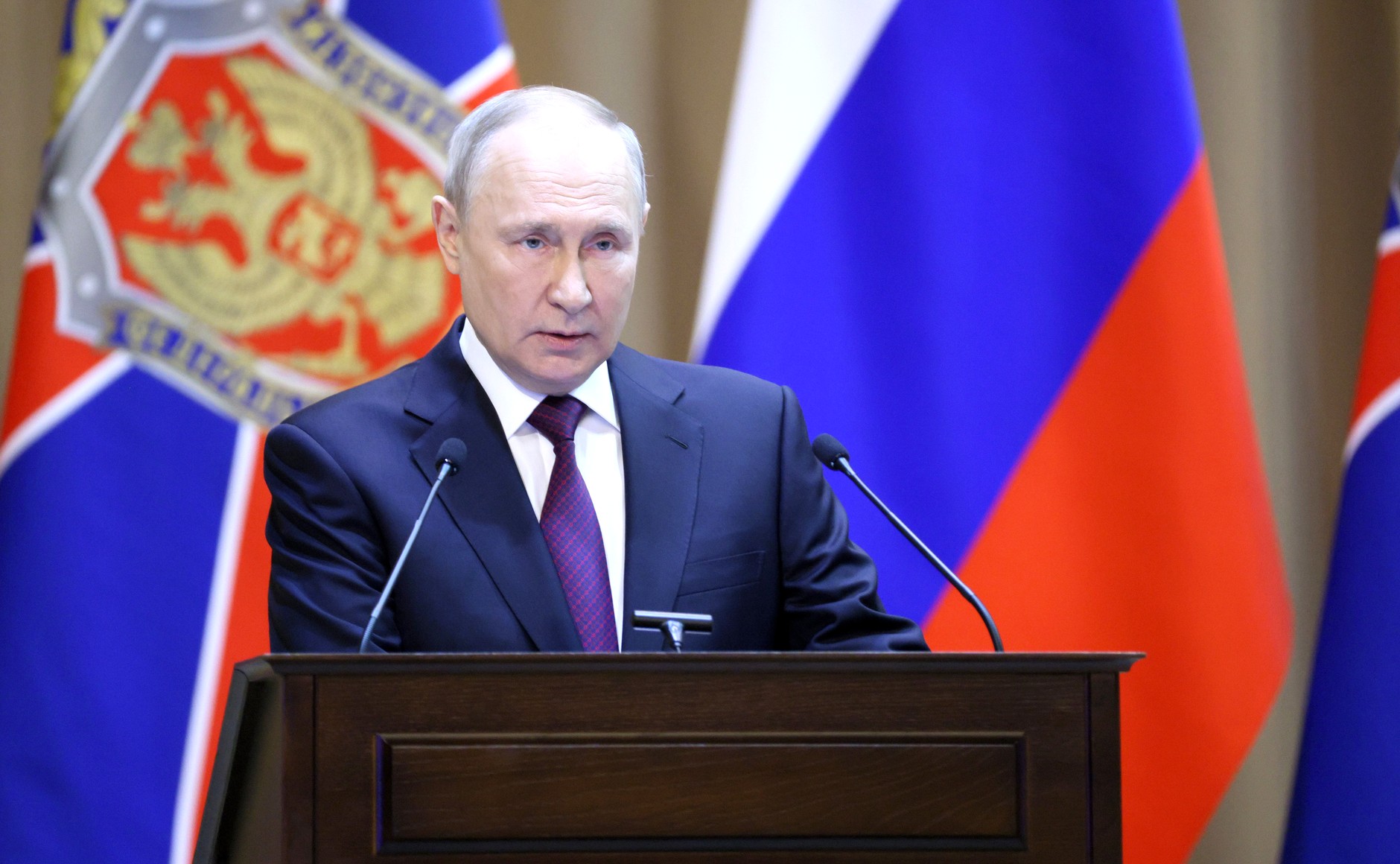Владимир Путин на заседании коллегии Федеральной службы безопасности.