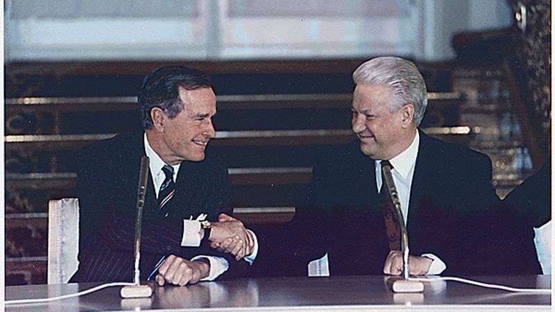 Встреча друзей. Джордж Буш и Борис Ельцин