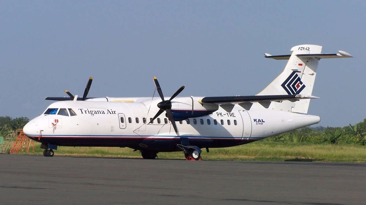 самолет ATR 42-500