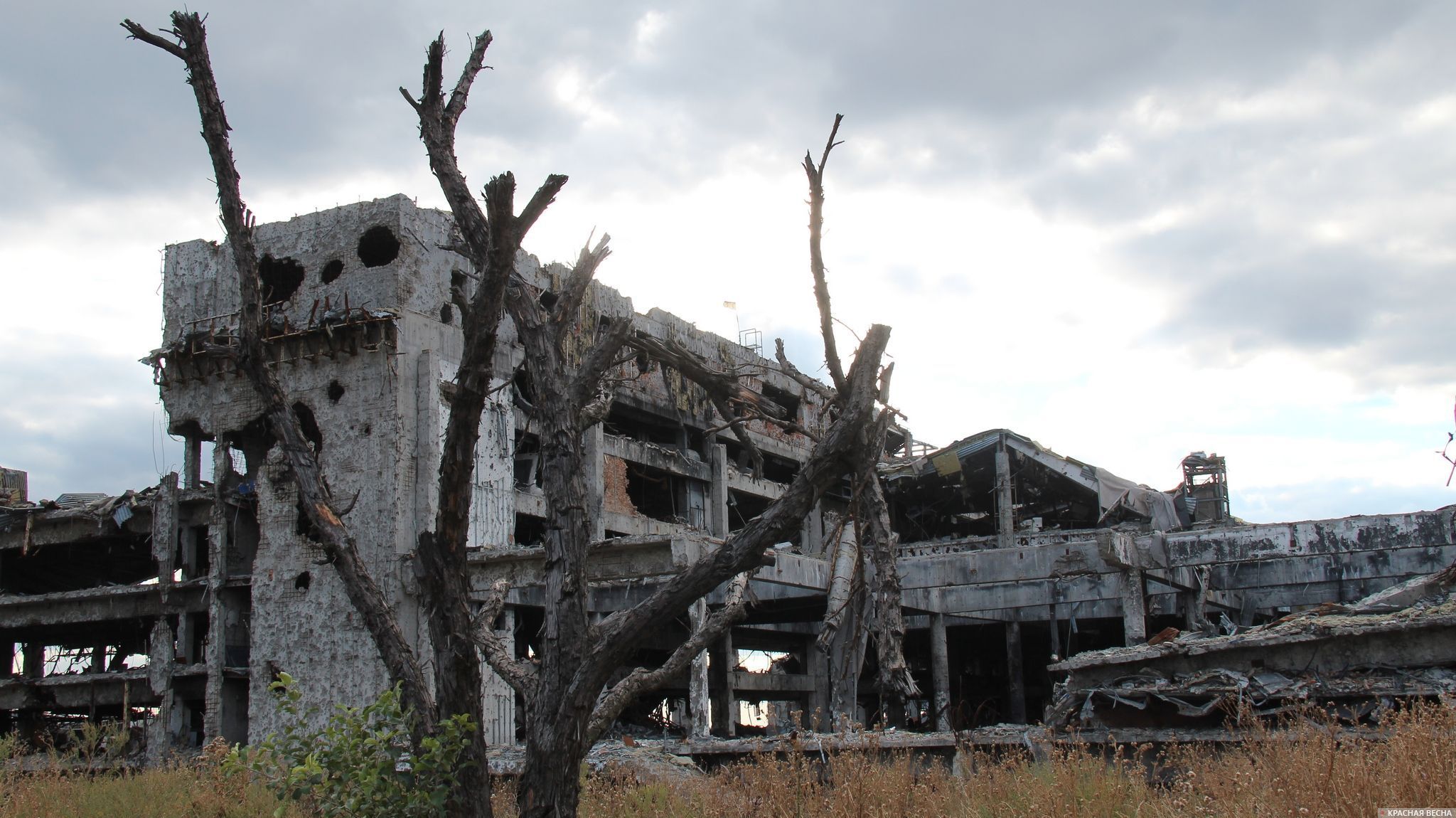 Разрушать нарушать. Украина руины Донецк. Донецк руины войны. Донбасс развалины.