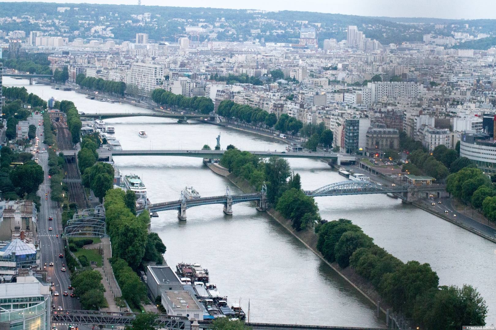Река Сена. Париж. Франция.