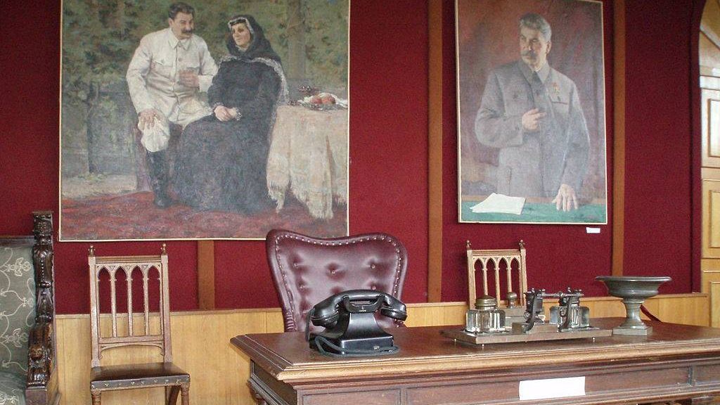Кабинет Иосифа Сталина. Дом-музей Сталина в Гори