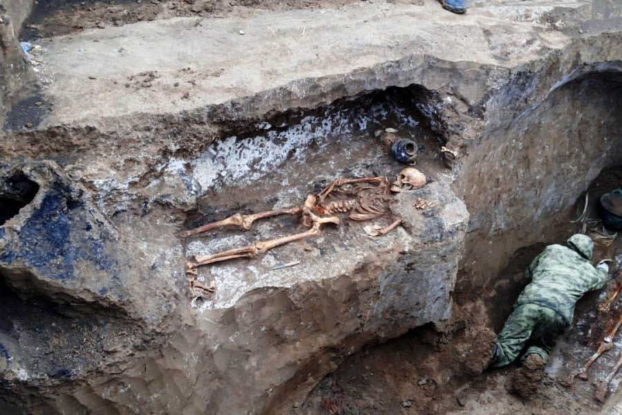 Захоронения найденные во время раскопок в Палласовском районе Волгоградской области