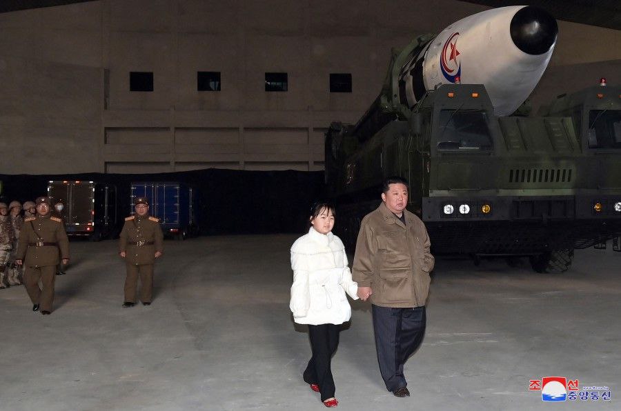 Ким Чен Ын у пусковой установки МБР
