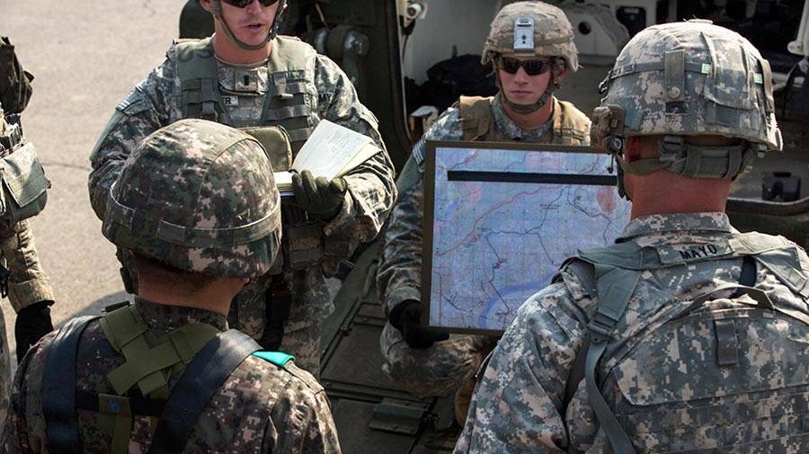 Военнослужащие США на базе Warrior Base, Южная Корея. Ежегодные совместные учения между американскими и южнокорейскими солдатами