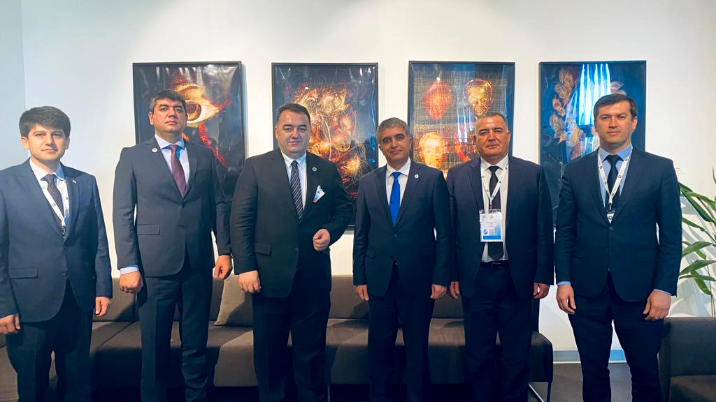 Делегации Таджикистана и Узбекистана на 9-м Всемирном водном форуме