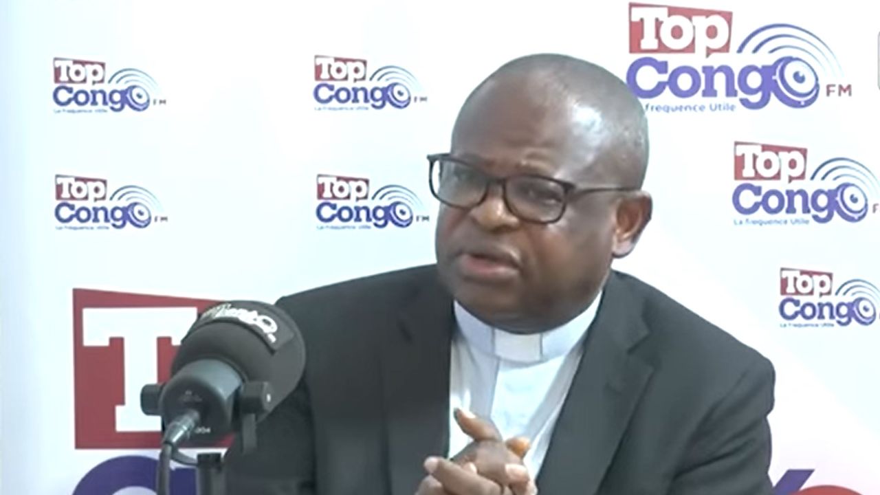 1Генеральный секретарь Национальной епископальной конференции Конго (Cenco) Донатьен Ншоле