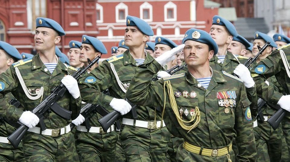 Армия РФ на параде
