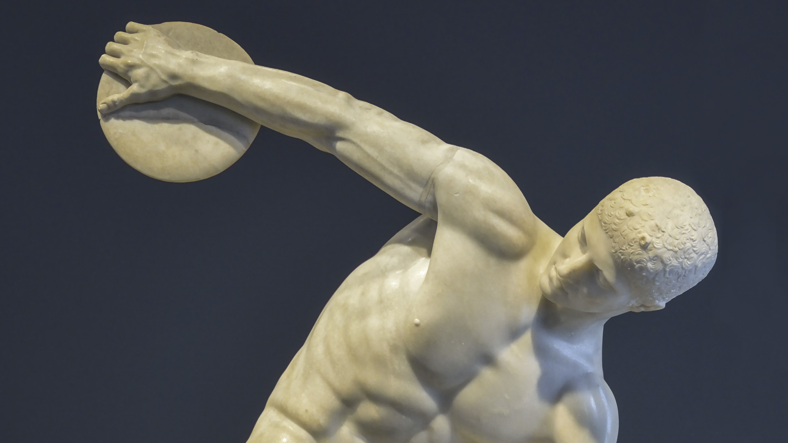 Дискобол. Скульптура Мирона. 450 г. до н. э.