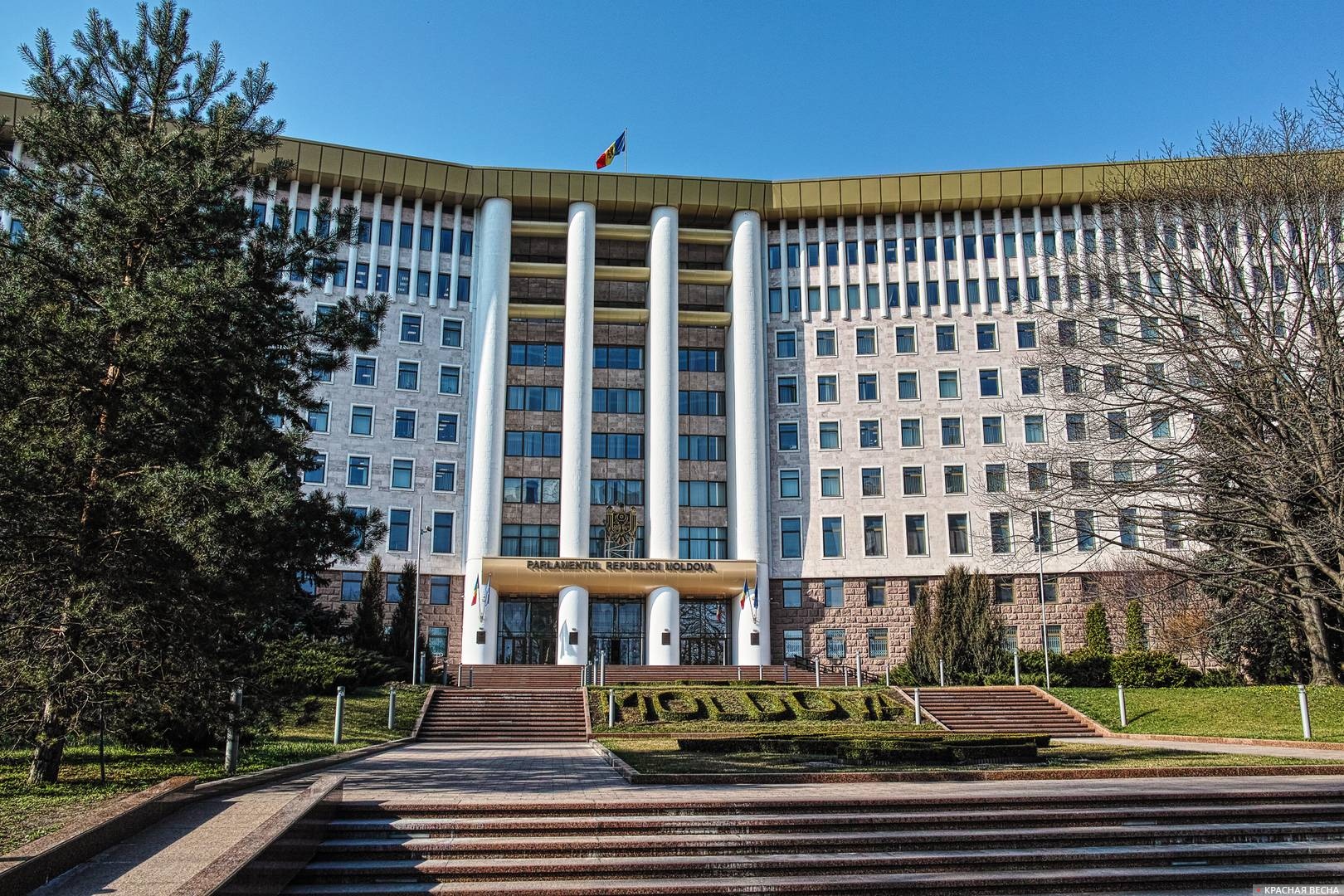 Кишинев. Парламент Республики Молдавия