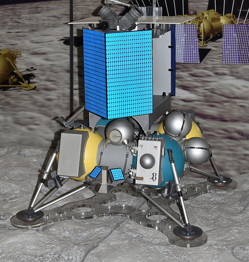 Российский лунный посадочный аппарат Луна-25