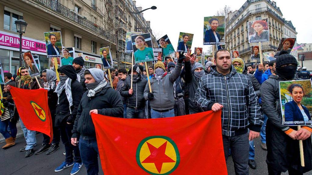 Демонстрация РПК в Париже