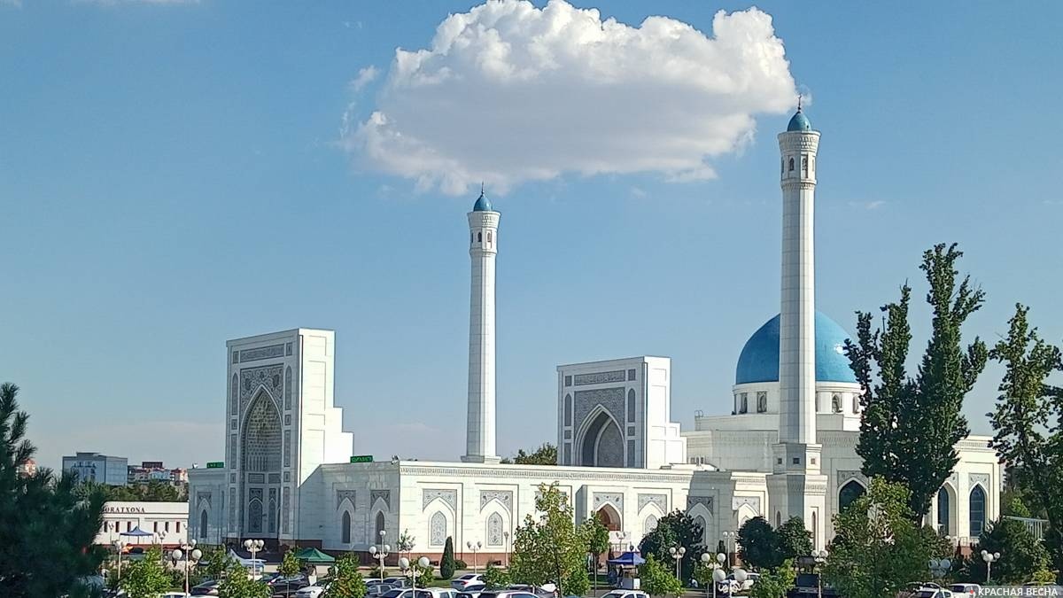 Соборная мечеть «Минор» в Ташкенте