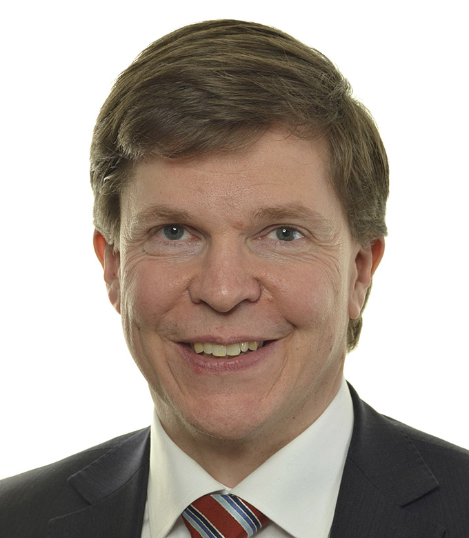 Андреас Норлен избран спикером парламента Швеции 26 сентября 2022•года