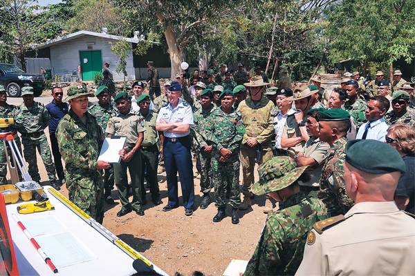 Военные учения по наращиванию потенциала Восточного Тимора под эгидой Австралии 
