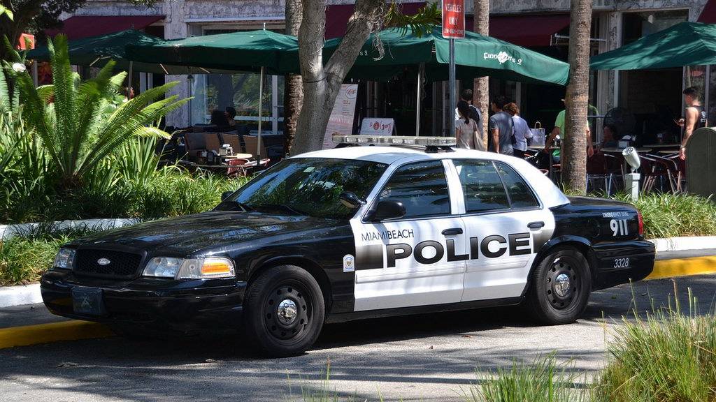 Полиция Майами