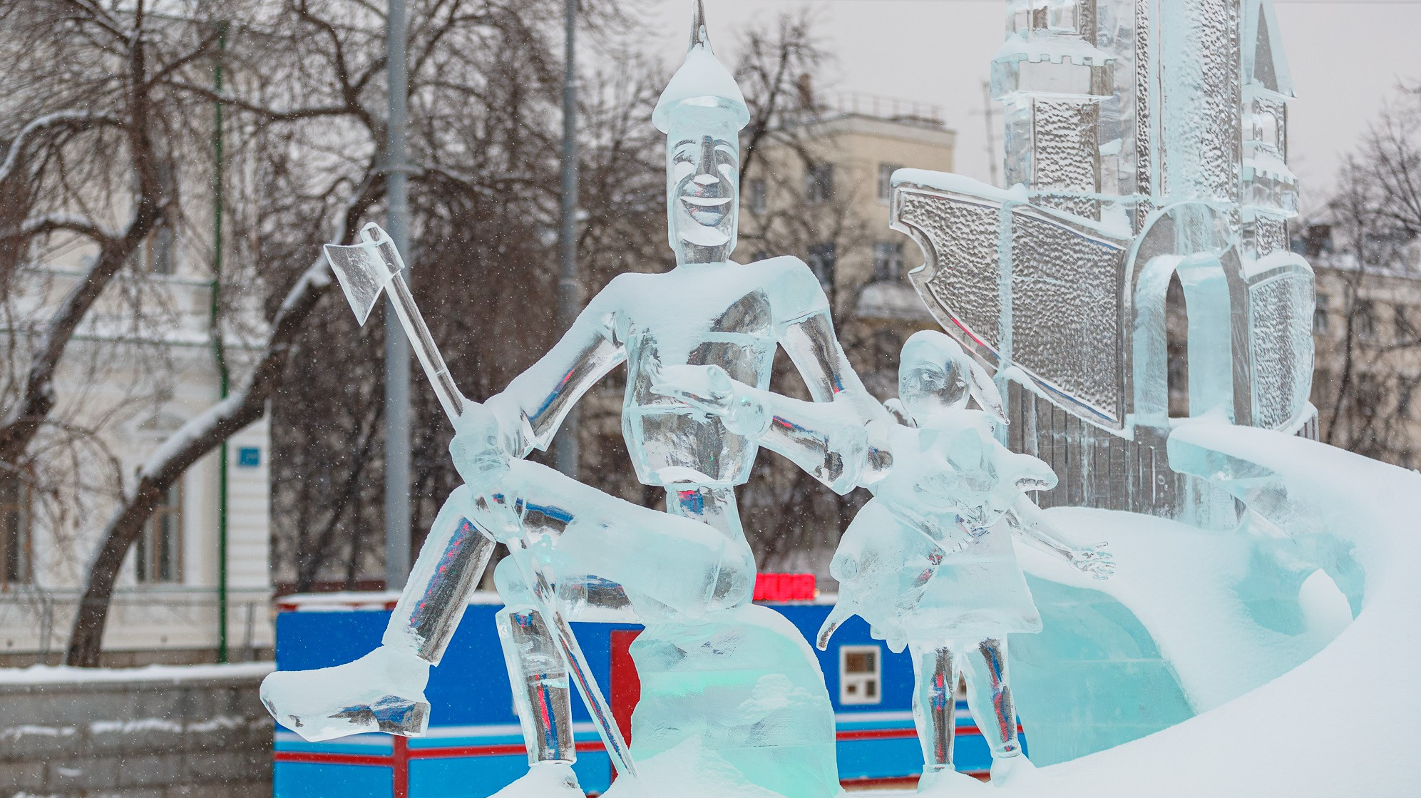 «Изумрудный» ледовый городок в Екатеринбурге
