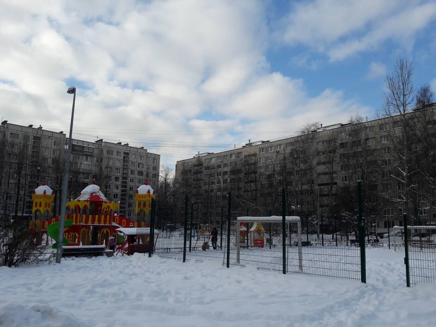 Небольшая футбольная площадка, Санкт-Петербург