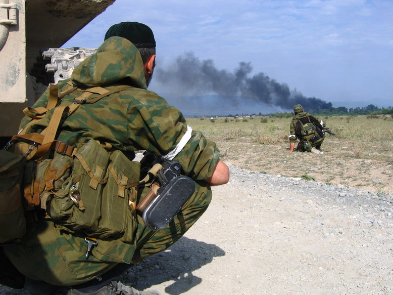 Батальон Восток ЮВО РФ освобождает Южную Осетию от грузинских войск