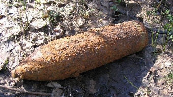 Сотрудники МЧС нашли в бухте Севастополя 700 боеприпасов